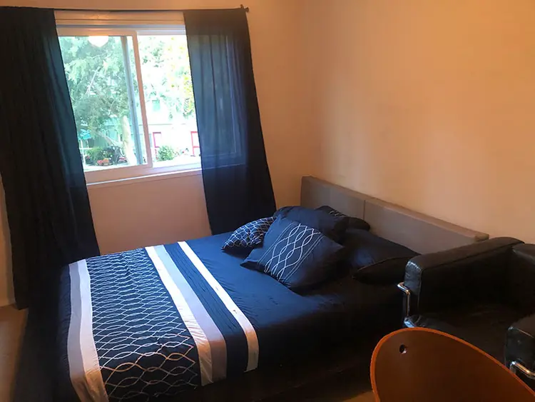 Peaceful Miracle Mile Townhouse