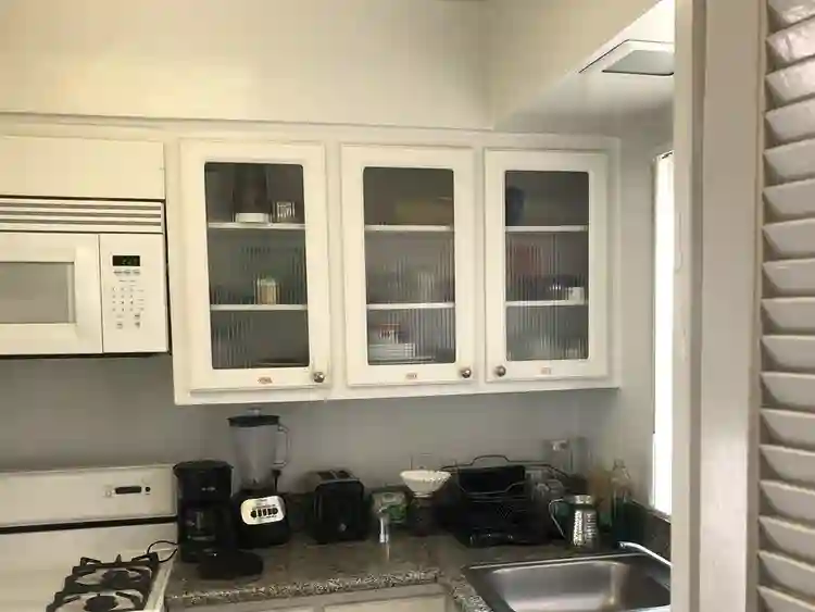 Peaceful Miracle Mile Townhouse
