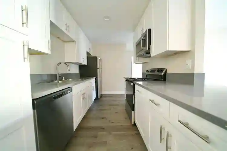 Oct - July Lease for Apartment