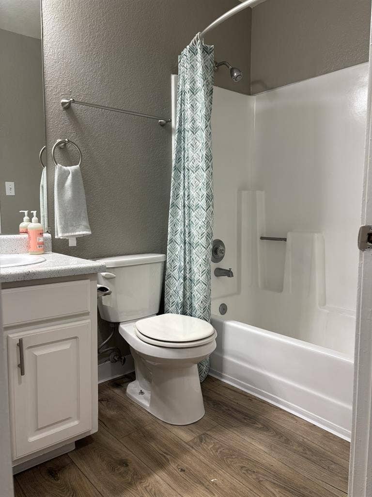 1 bedroom 1 bath available