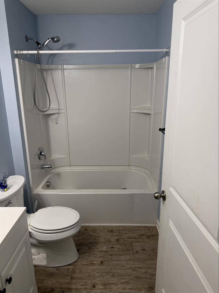 Private room and bathroom for rent