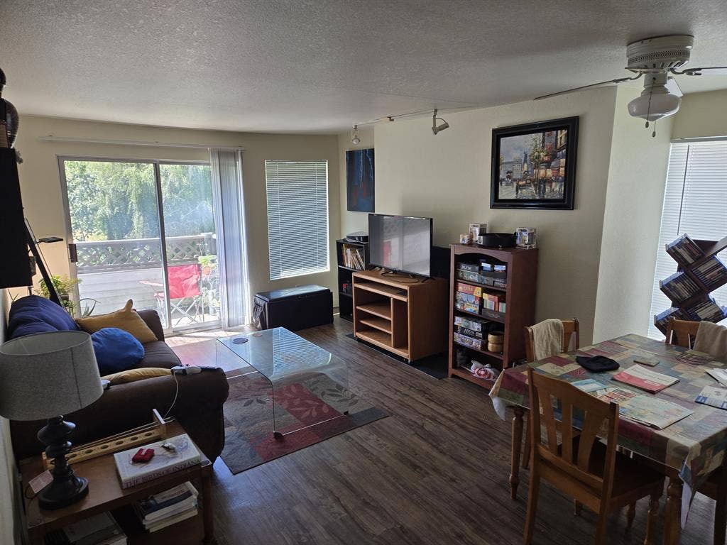 2 Bed 2 Bath in Renton