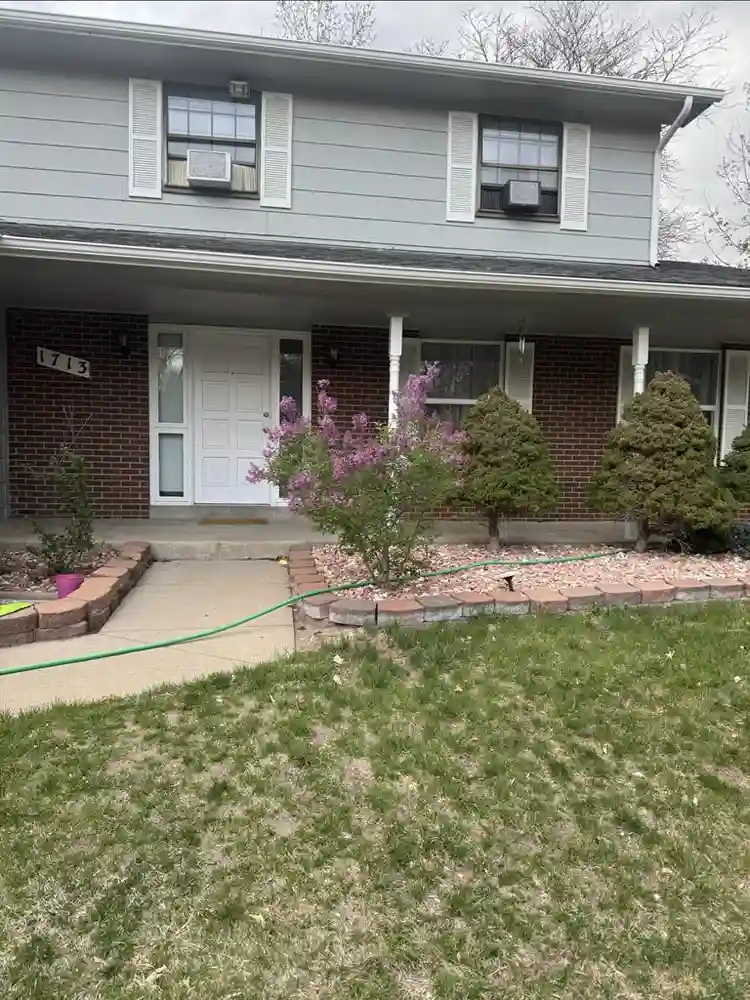 Room for rent in Aurora
