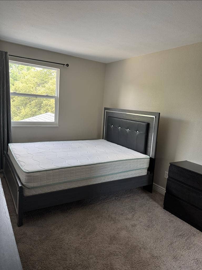 Room for rent in Aurora