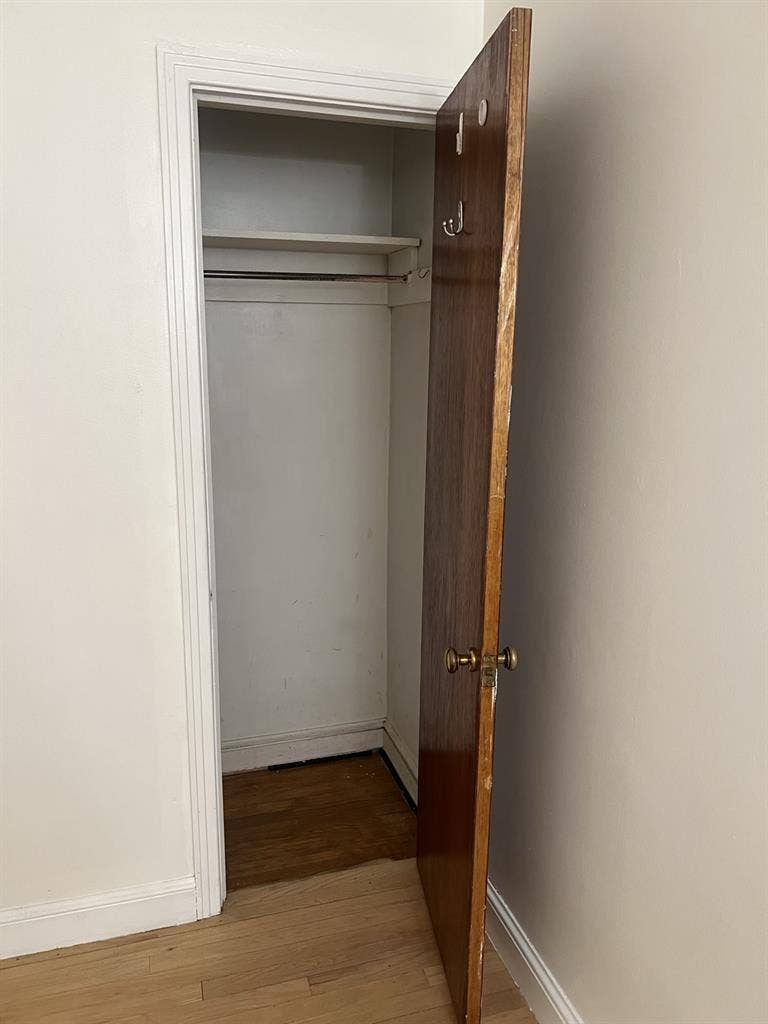 Room in Easton