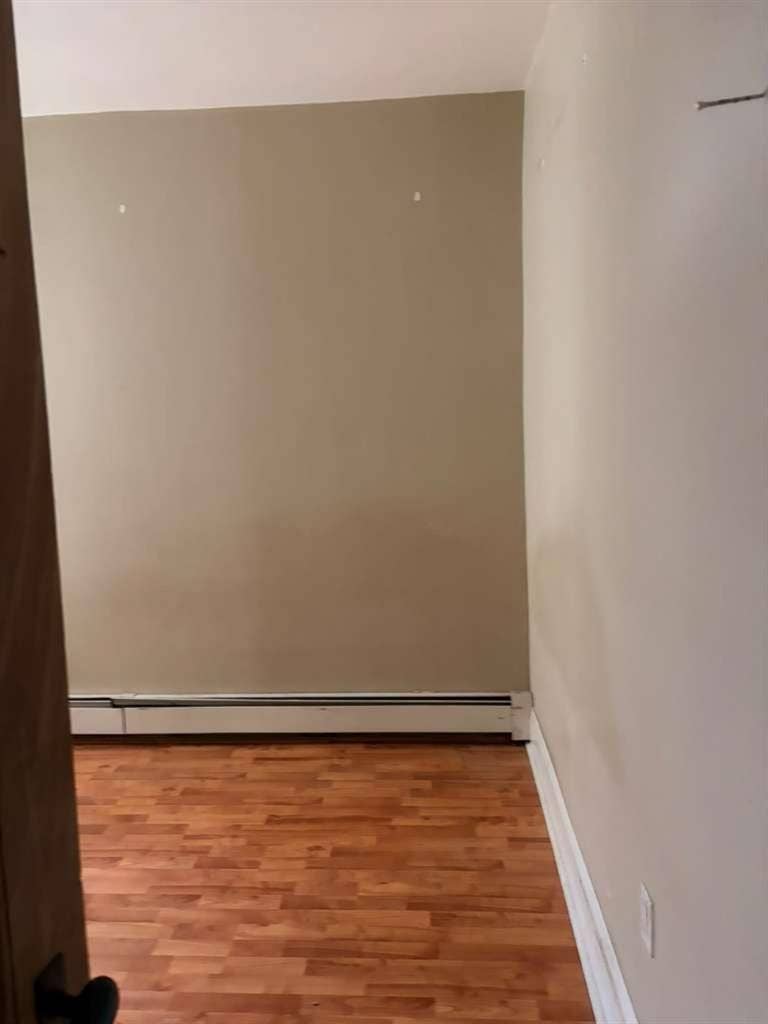 Furnished Room South Boston 4RB