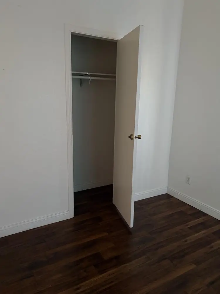 Renting room