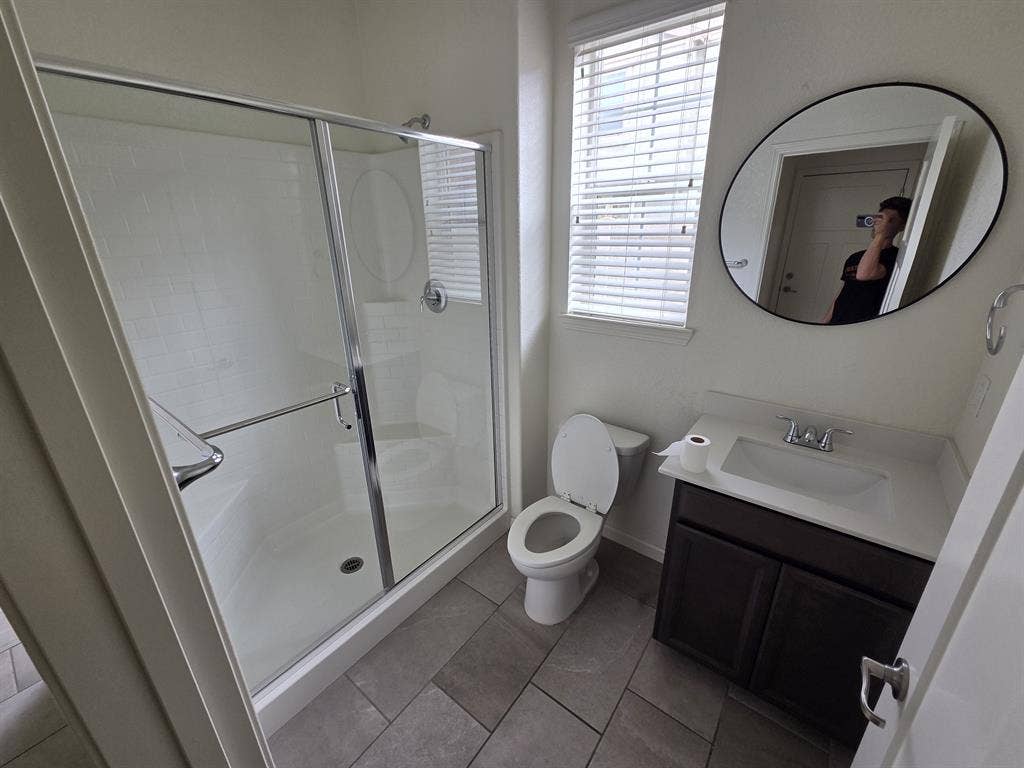 Private Bedroom W/ Private Bathroom