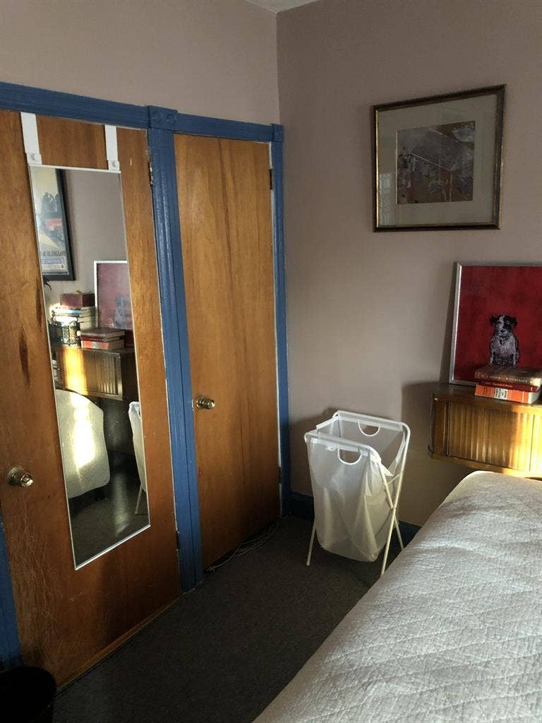 Furnished Room