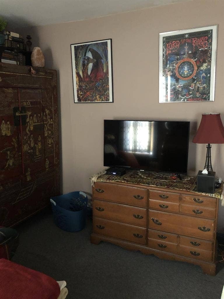 Furnished Room
