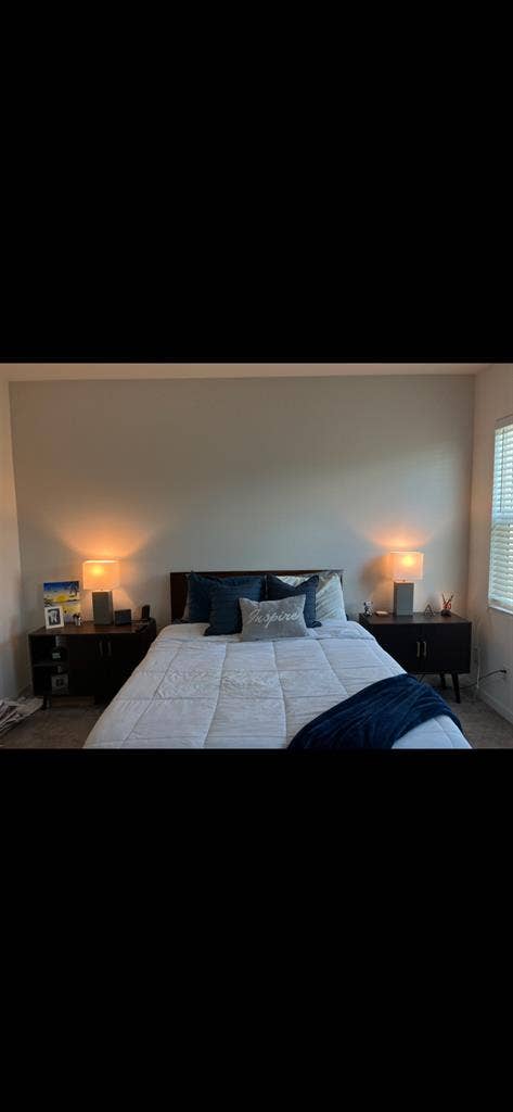Single room or master available