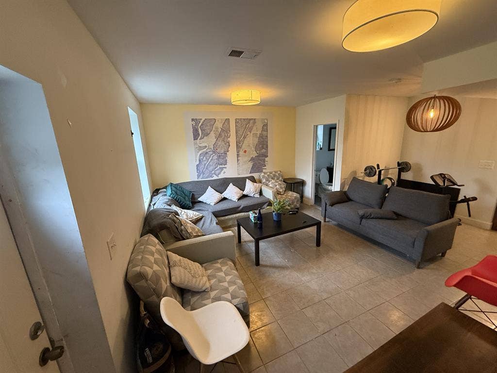 1 bed 1 bath