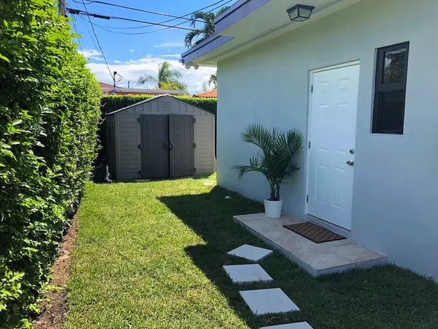 Private in-law studio Coral Gables