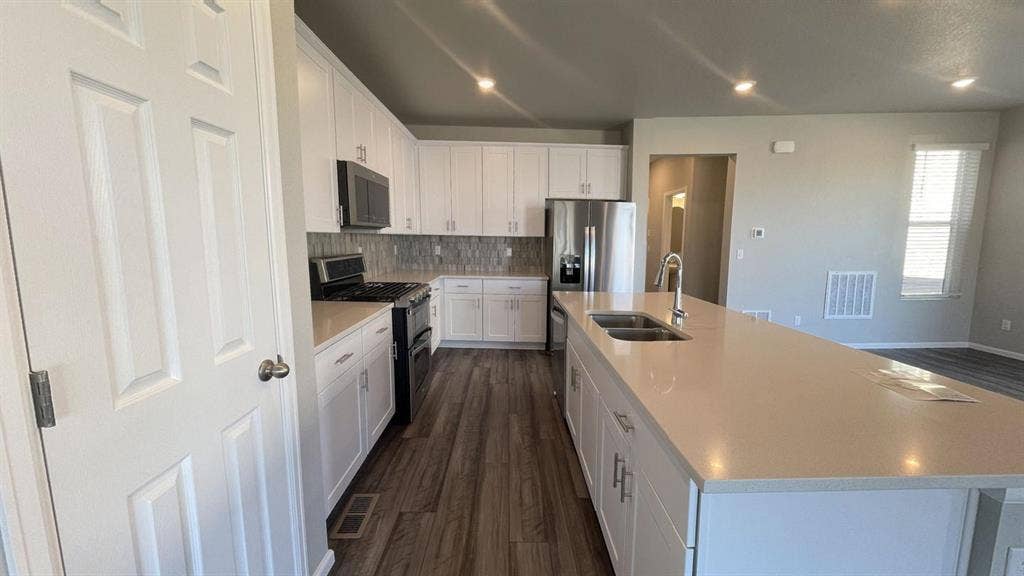 3 BR in Henderson