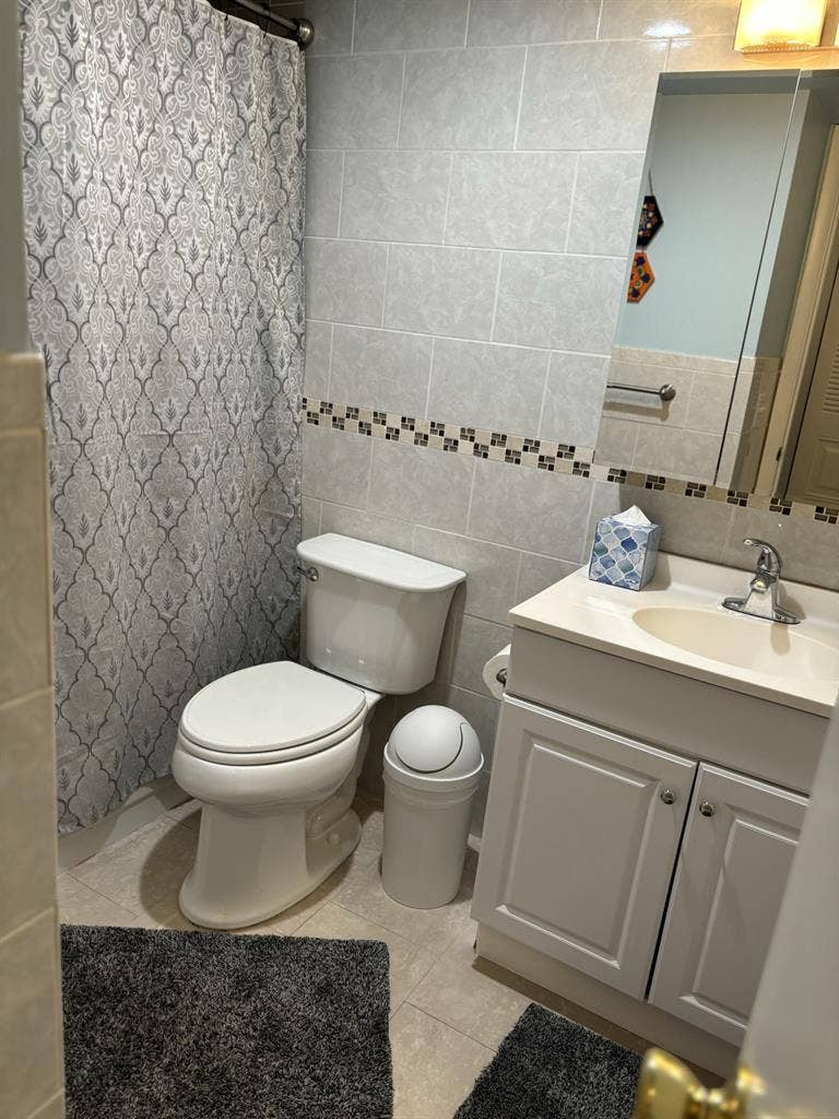 Furnished room with private bath