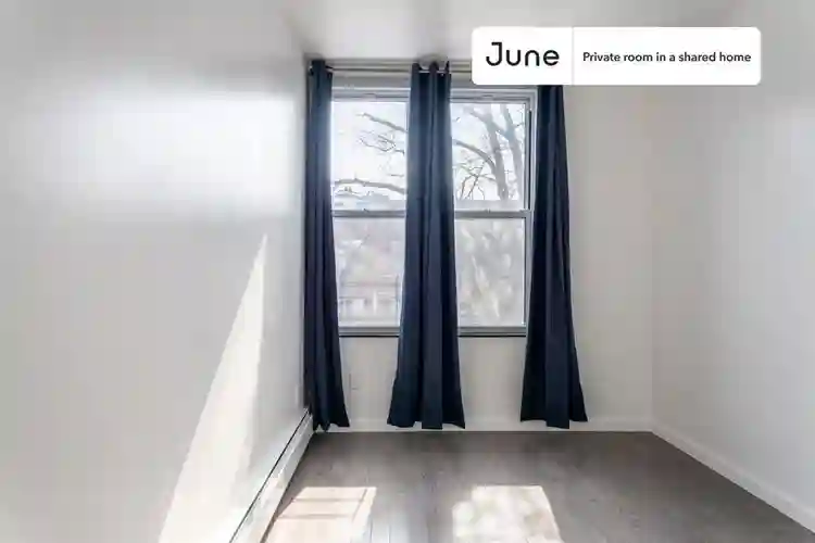 4 BR in New York City