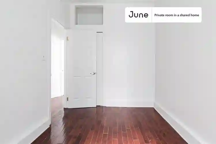 3 BR in New York City