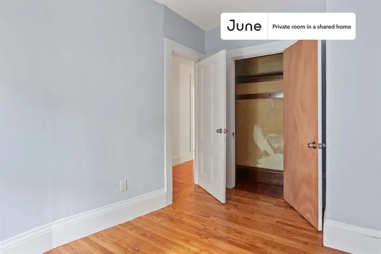 6 BR in Boston