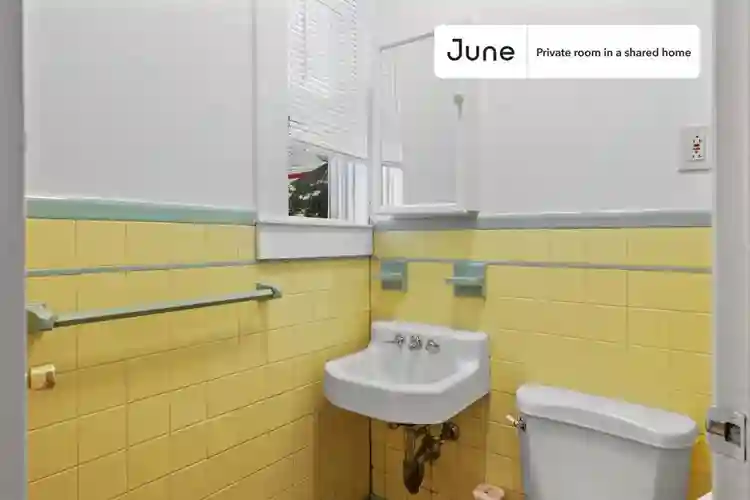 6 BR in Boston