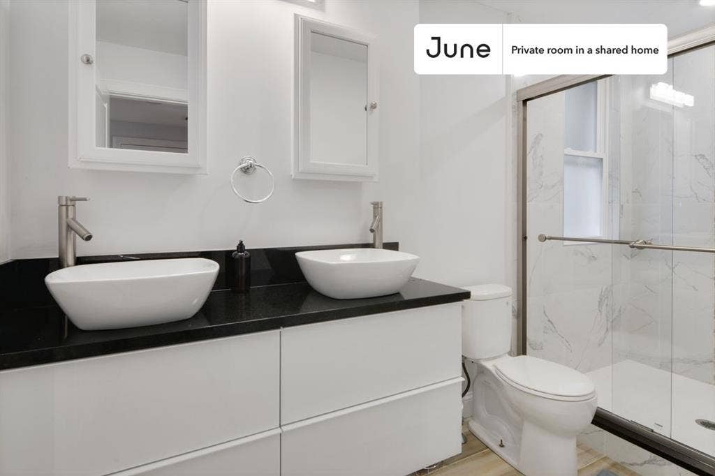 5 BR in Boston