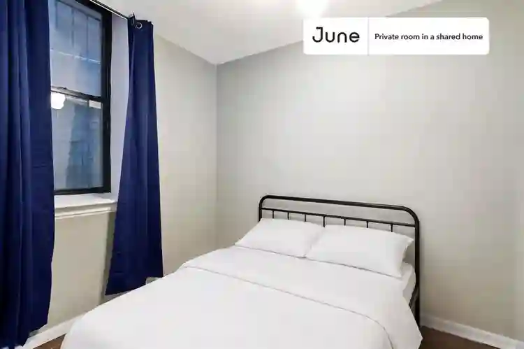 2 BR in New York City