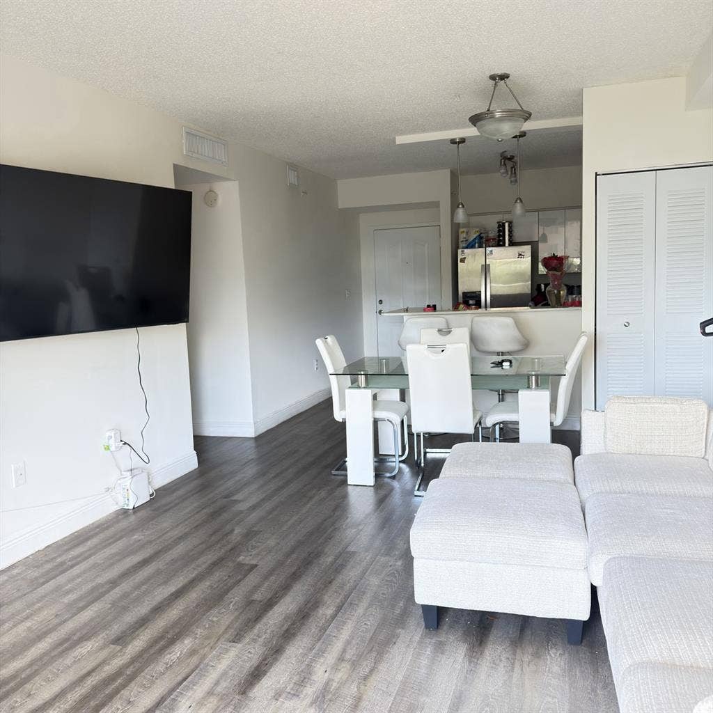 Room available on 10/01/26