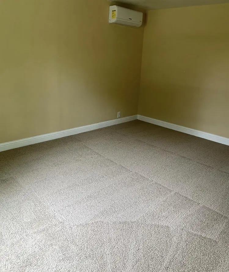 3 bedroom 1 bath house for rent