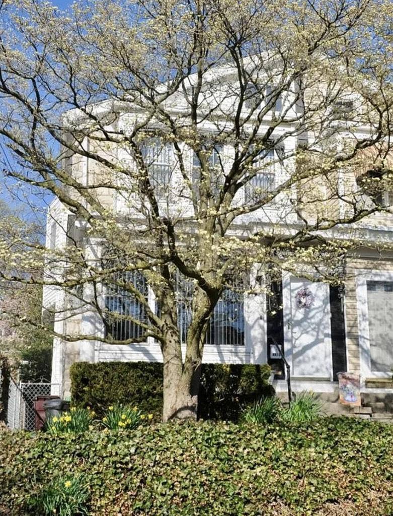 Room for Rent - Owner-Occupied Home