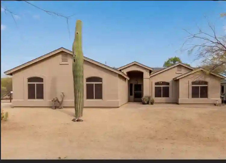 Fully Furnished 3bed 2BA Home