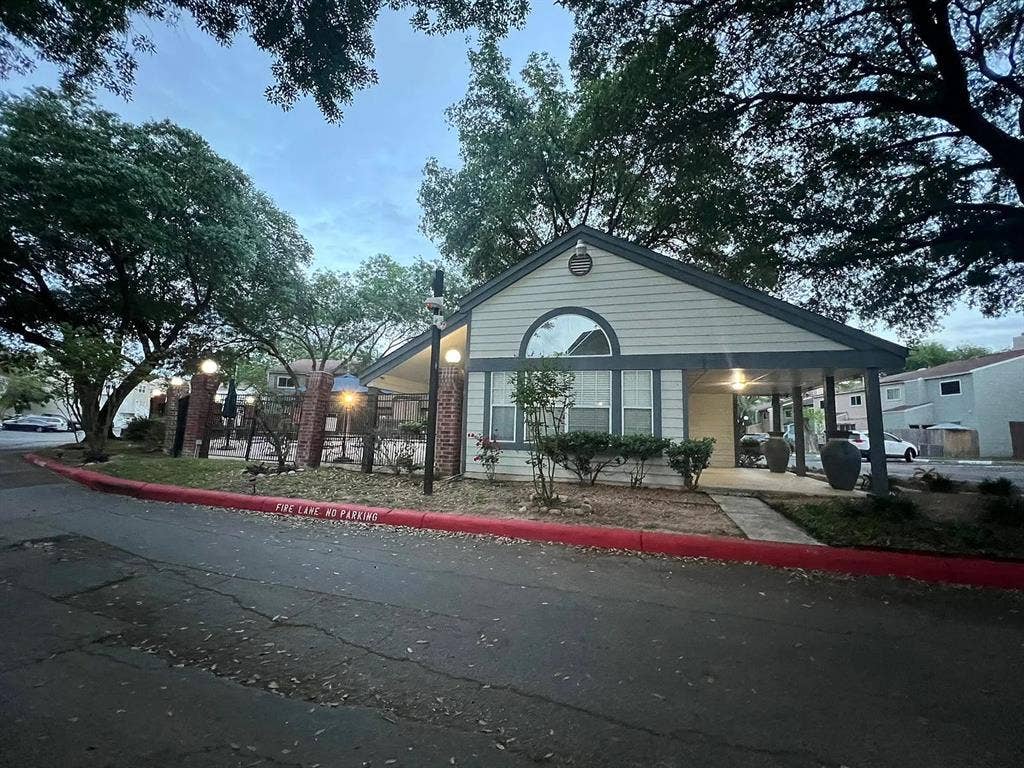 2 BR in San Antonio