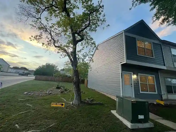 2 BR in San Antonio