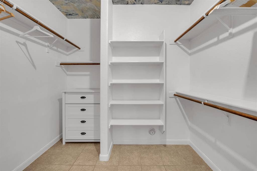 3 BR in Lakeway