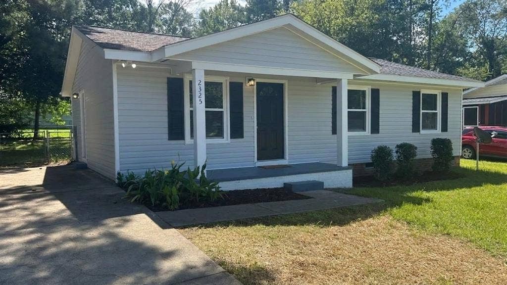 3 BR in Raleigh