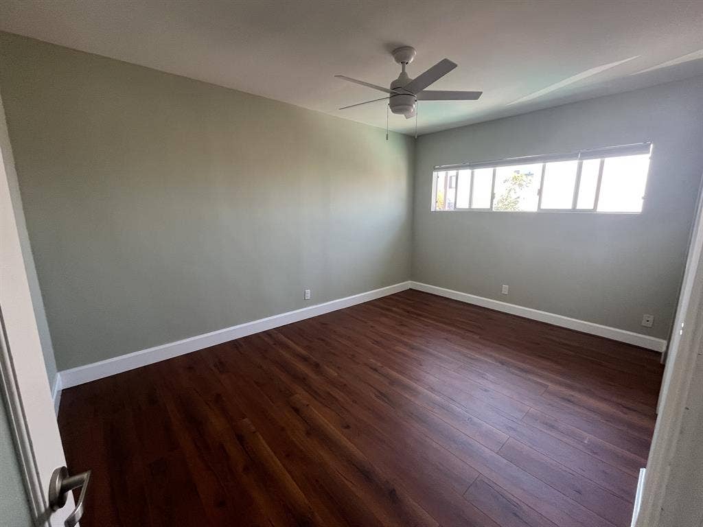 🏡 Private Room for Rent