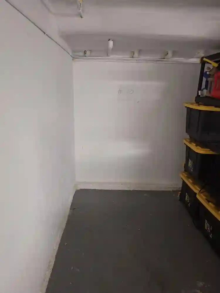 🏡 Private Room for Rent
