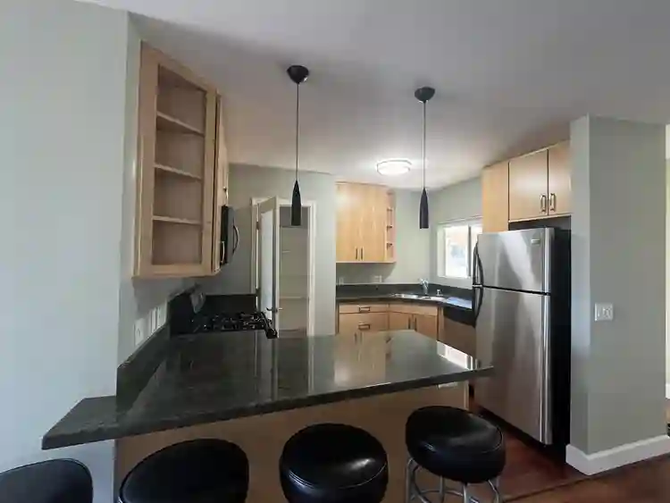 🏡 Private Room for Rent