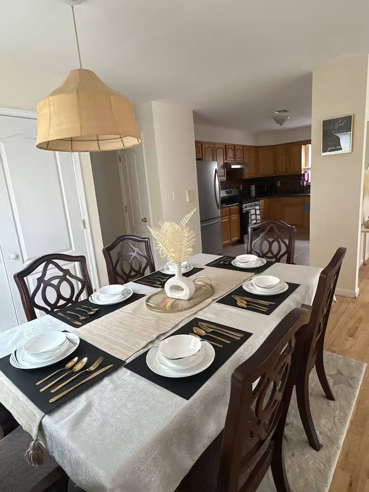 Wi-Fi Included! Rooms $900–$1,250