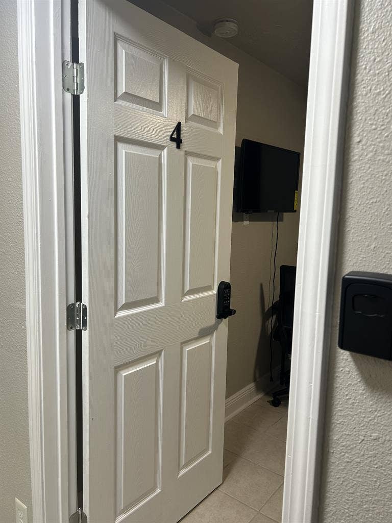 Room for Rent in North Houston