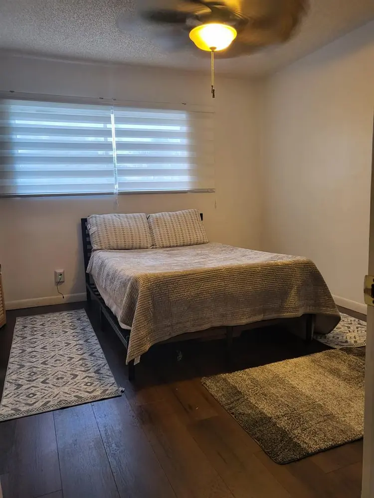 Nice 1 Bedroom in Boca Townhouse