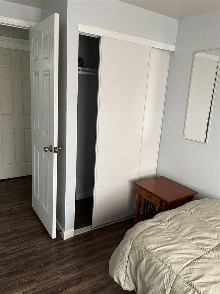Felina rooms
