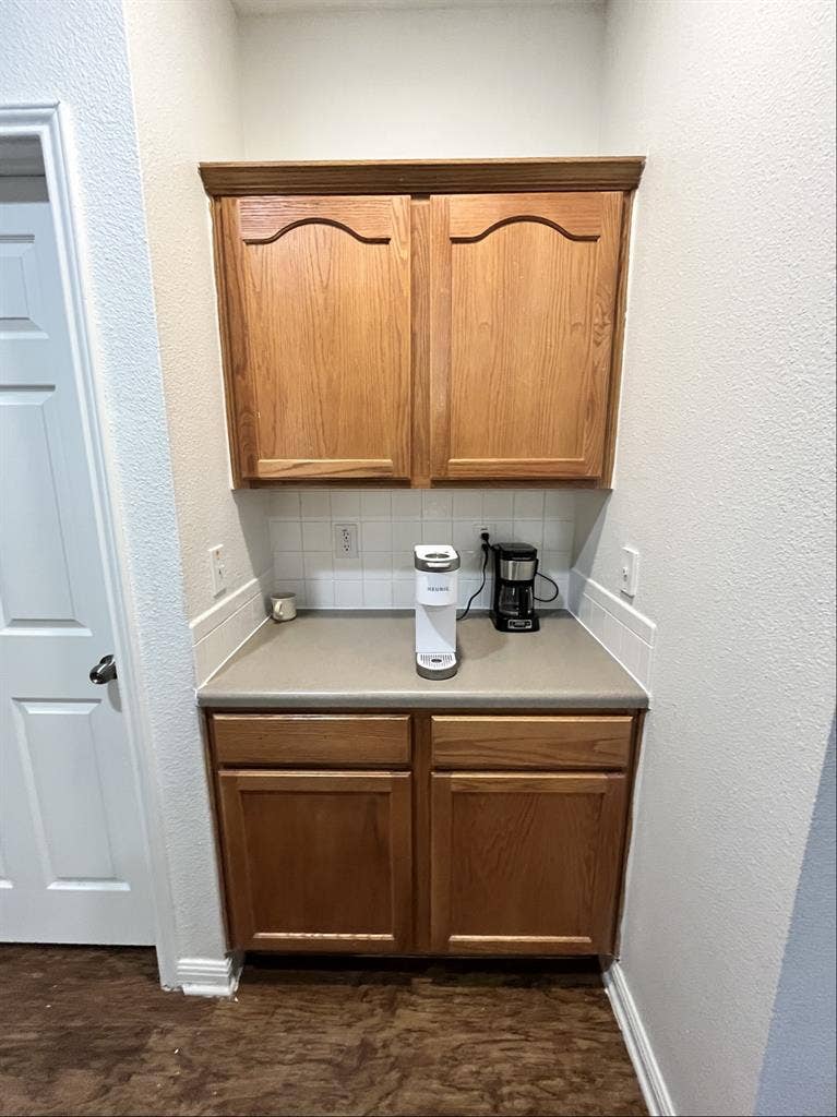 All bills paid, 410, 90 Lackland
