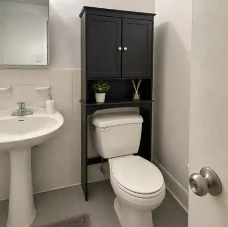Private room for rent