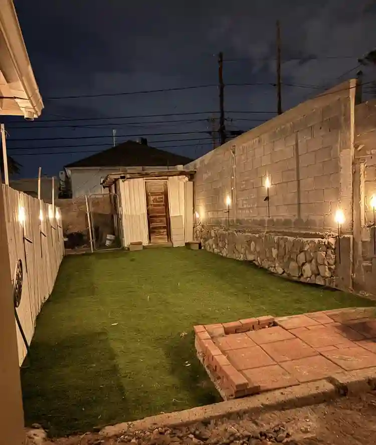 1 Bed/1 Bath furnished duplex