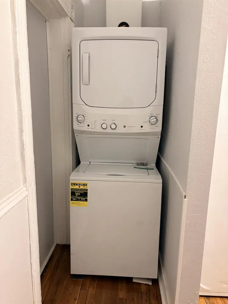 1 Bed/1 Bath furnished duplex