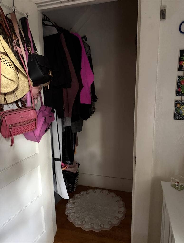 Room near Caltech / PCC - Oct 1
