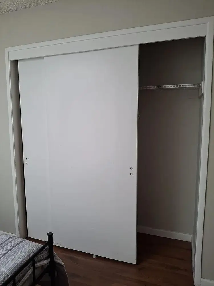 Private Room w/ Bath, Utils Incl