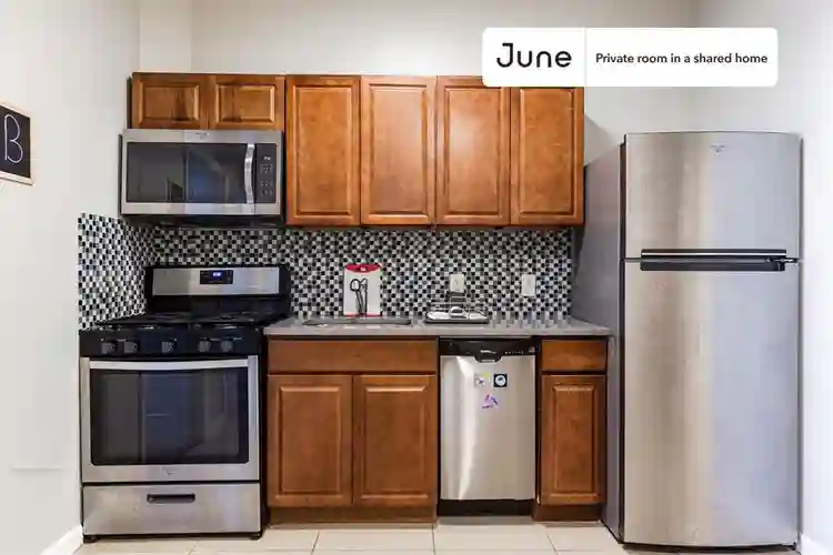 4 BR in New York City