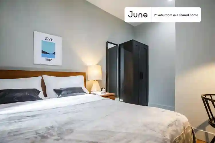 5 BR in New York City