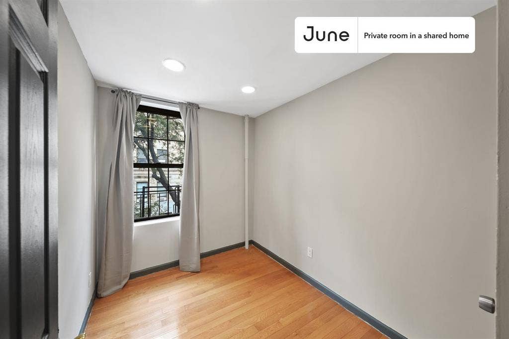 3 BR in New York City