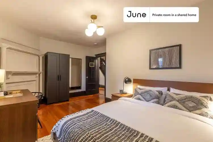 5 BR in Boston